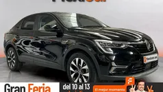 Negro Usado 2023 Renault Arkana Evolution SUV | 20.390 € (Buen precio)