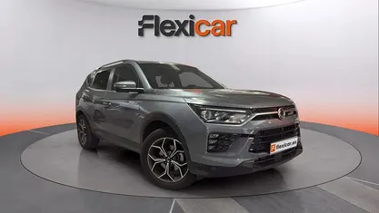 Usado Ssangyong (KGM) Korando 149 CV (109 kW) 2023 Gris SUV