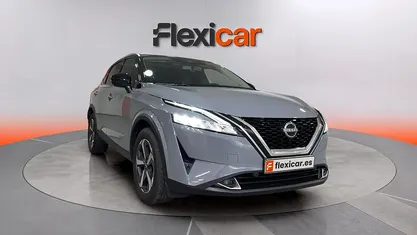 Usado Nissan Qashqai Acenta 158 CV (116 kW) 2024 Gris SUV