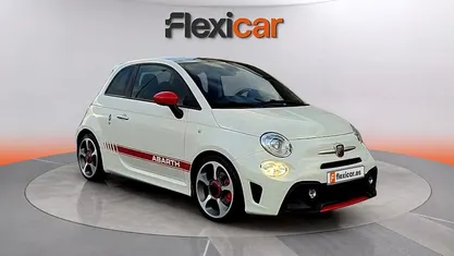 Usado Abarth 595 Turismo 165 CV (121 kW) 2019 Blanco Utilitario
