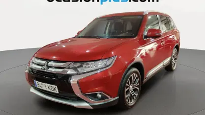Usado Mitsubishi Outlander Motion 150 CV (110 kW) 2017 Rojo SUV