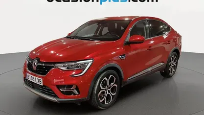 Usado Renault Arkana Zen 145 CV (106 kW) 2022 Rojo SUV