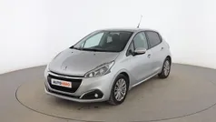 Gris Usado 2018 Peugeot 208 Style Utilitario | 7799 € (Buen precio)