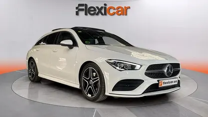 Usado Mercedes CLA180 116 CV (85 kW) 2020 Blanco Berlina