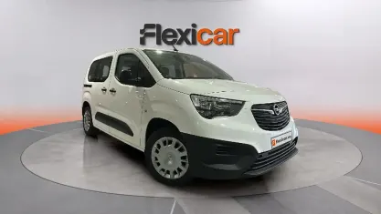 Usado Opel Combo Edition+ 102 CV (75 kW) 2020 Blanco Monovolumen