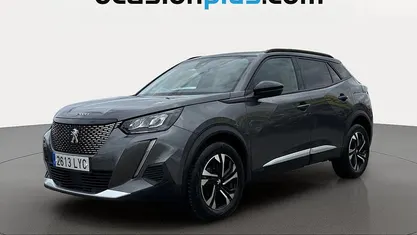 Gris Usado 2022 Peugeot 2008 Allure SUV | 13.619 € (Buen precio)