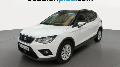 Używany Seat Arona Ecomotive 116 KM (85 kW) 2019 Biały SUV