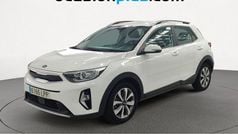 Blanco Usado 2021 Kia Stonic SUV | 15.992 € (Precio justo)