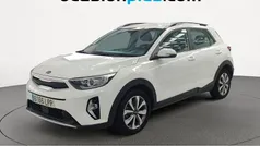 Blanco Usado 2021 Kia Stonic SUV | 15.992 € (Buen precio)
