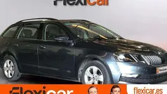 Gris Usado 2019 Skoda Octavia Ambition Familiar | 12.990 € (Precio justo)