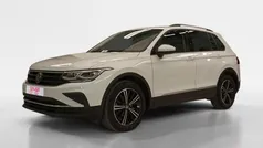 Blanco Usado 2023 VW Tiguan Life SUV | 31.500 € (Buen precio)