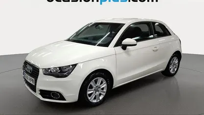 Blanco Usado 2013 Audi A1 Attraction Utilitario | 12.790 € (Precio justo)