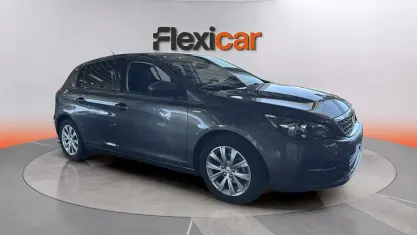 Usado Peugeot 308 Style 110 CV (80 kW) 2019 Gris Berlina
