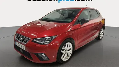 Usado Seat Ibiza Style 95 CV (69 kW) 2017 Rojo Utilitario
