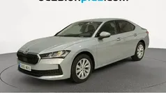 Gris plata Nuevo 2025 Skoda Superb Essence Berlina | 31.810 € (Super precio)