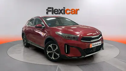 Usado Kia XCeed 141 CV (103 kW) 2023 Rojo SUV