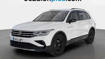 Używany VW Tiguan Sportline 150 KM (110 kW) 2024 Biały SUV