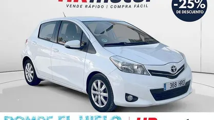 Usado Toyota Yaris Live 90 CV (66 kW) 2013 Utilitario