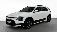 Blanco Usado 2024 Kia Niro SUV | 22.555 € (Buen precio)