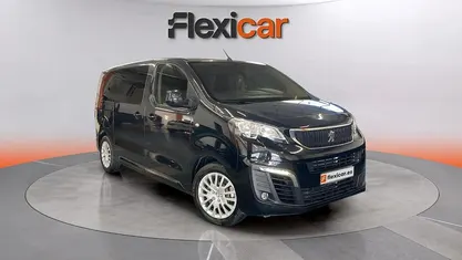 Usado Peugeot Traveller 120 CV (88 kW) 2022 Negro Monovolumen