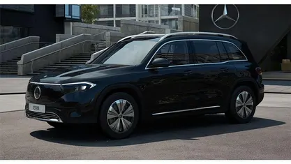 Nuevo Mercedes EQB300 167 kW (228 CV) 2025 Negro SUV