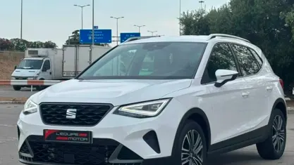 Usado Seat Arona FR 115 CV (84 kW) 2025 Blanco SUV