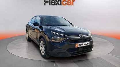 Begagnad Citroën C4 Feel 102 HK (75 kW) 2023 Svart Halvkombi