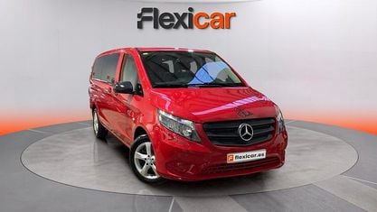 Käytetty Mercedes Vito 190 HP (139 kW) 2017 Punainen Van