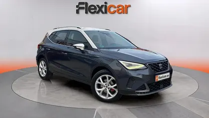 Usado Seat Arona FR 150 CV (110 kW) 2023 Azul SUV