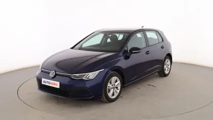 Usado VW Golf VIII 116 CV (85 kW) 2021 Azul Berlina