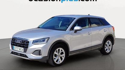 Usado Audi Q2 Advanced 150 CV (110 kW) 2022 Gris plata SUV