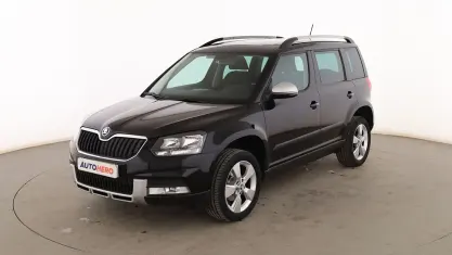 Usado Skoda Yeti 110 CV (80 kW) 2015 Negro SUV