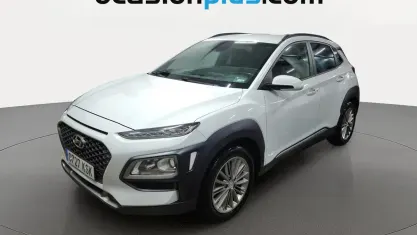 Używany Hyundai Kona 120 KM (88 kW) 2018 Biały SUV