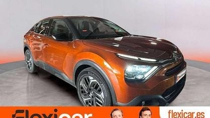Usado Citroën C4 Feel 131 CV (96 kW) 2022 Naranja Utilitario