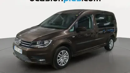 Usado VW Caddy Trendline 102 CV (75 kW) 2020 Marrón Monovolumen