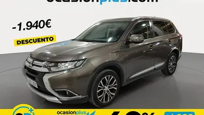 Usado Mitsubishi Outlander Motion 150 CV (110 kW) 2016 Marrón SUV