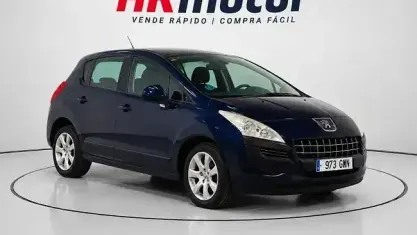 Usado Peugeot 3008 120 CV (88 kW) 2010 Azul Familiar