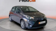 Usado 2019 Toyota Yaris Hybrid Active Utilitario | 14.490 € (Precio justo)