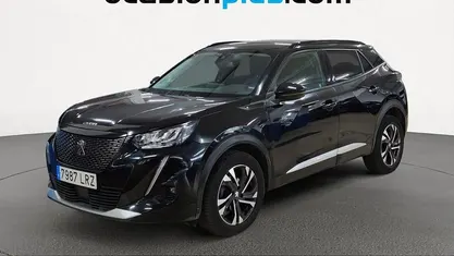 Usado Peugeot 2008 Allure 131 CV (96 kW) 2021 SUV
