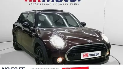 Usado Mini Cooper Clubman 136 CV (100 kW) 2018 Granate Familiar