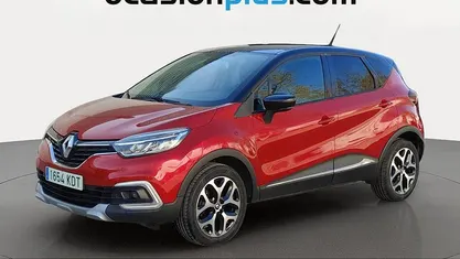 Usado Renault Captur XMOD 120 CV (88 kW) 2017 Rojo SUV