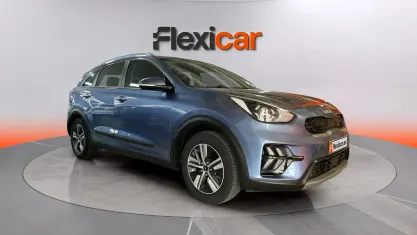 Usado Kia Niro 141 CV (103 kW) 2022 Azul SUV