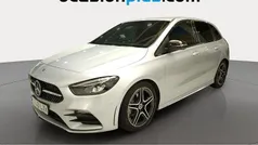 Gris plata Usado 2022 Mercedes B200 AMG Monovolumen | 26.355 € (Buen precio)