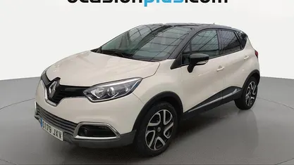 Usado Renault Captur Zen 90 CV (66 kW) 2017 Blanco SUV