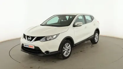 Usado Nissan Qashqai Acenta 130 CV (95 kW) 2015 Blanco SUV