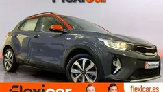 Usado 2021 Kia Stonic SUV | 13.090 € (Precio justo)