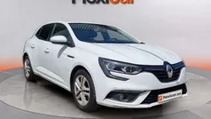 Blanco Usado 2016 Renault Mégane III Life Berlina | 10.190 € (Precio justo)