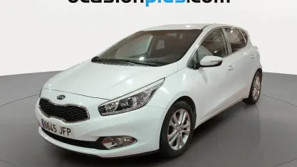 Usado Kia Ceed GT 128 CV (94 kW) 2015 Blanco Utilitario