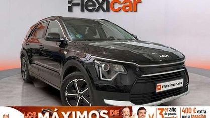 Usado Kia Niro 141 CV (103 kW) 2022 Negro SUV