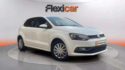 Usado VW Polo Advance 75 CV (55 kW) 2016 Blanco Utilitario